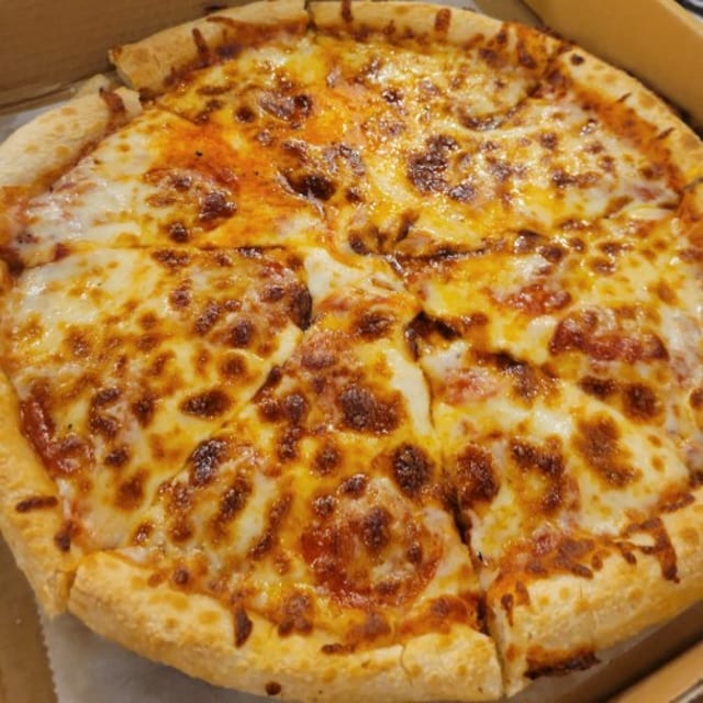 Maria's Pizza (Small).